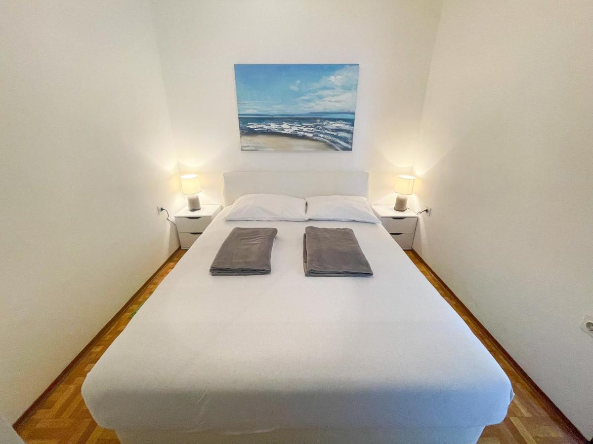 Apartmani Irena Jadranovo Esterno foto
