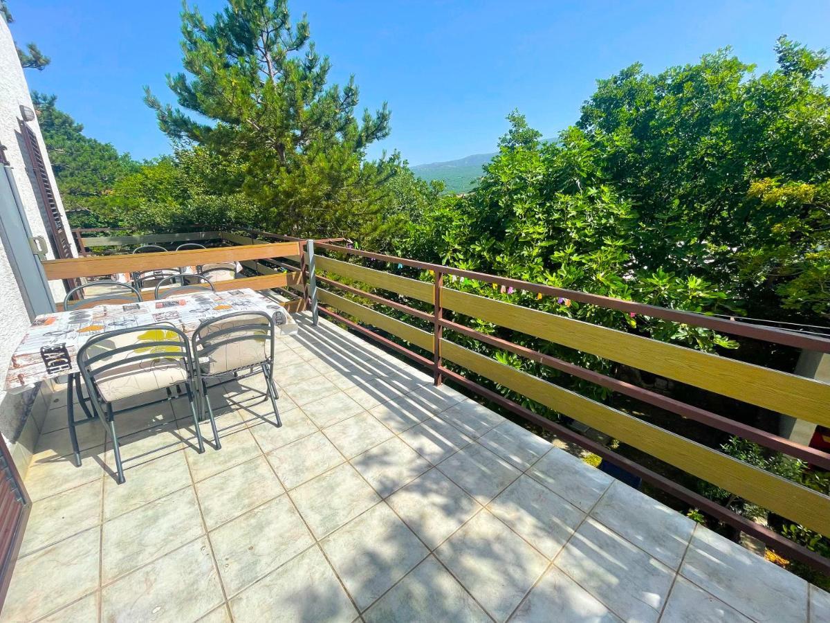 Apartmani Irena Jadranovo Esterno foto